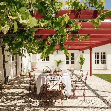 Herdade Do Peru Casa Dos Netos *