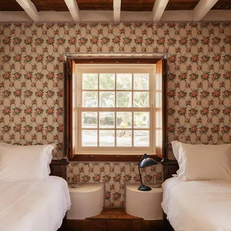 Herdade Do Peru Casa Dos Netos